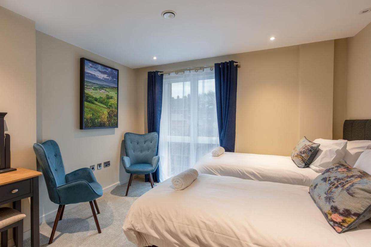 Luxury 2 Bedroom Apartment With Free Parking In The Heart Of 约克 外观 照片